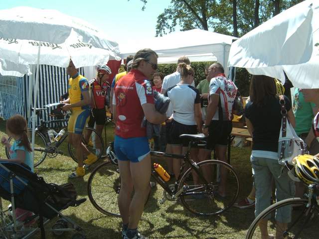 Fotos-Leithaberg-RM2008-Nach-dem-Marathon-05.JPG