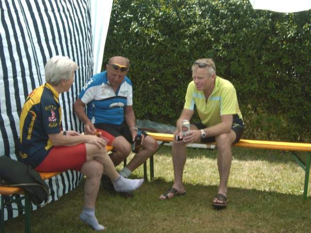 Fotos-Leithaberg-RM2008-Nach-dem-Marathon-06.JPG